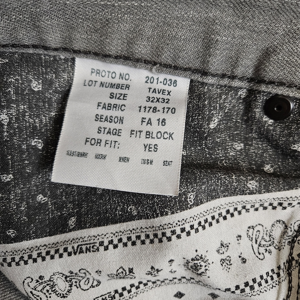 Vans Mens Skinny Jeans 32 x 32 Gray Stretch Denim Off The Wall Skate Style - Picture 4 of 10